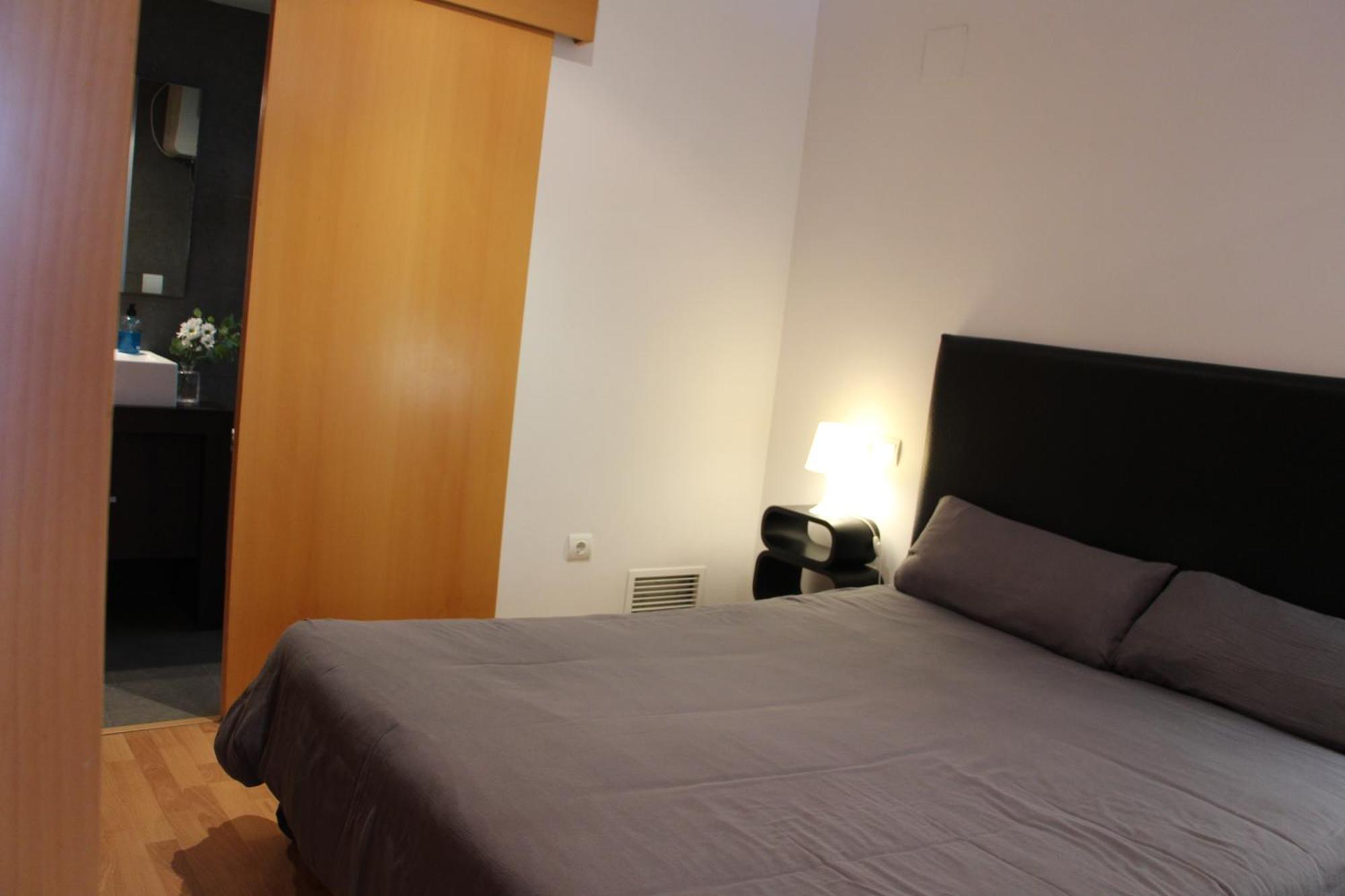Apartamentos La Pergola Castellon Castellón de la Plana Zimmer foto